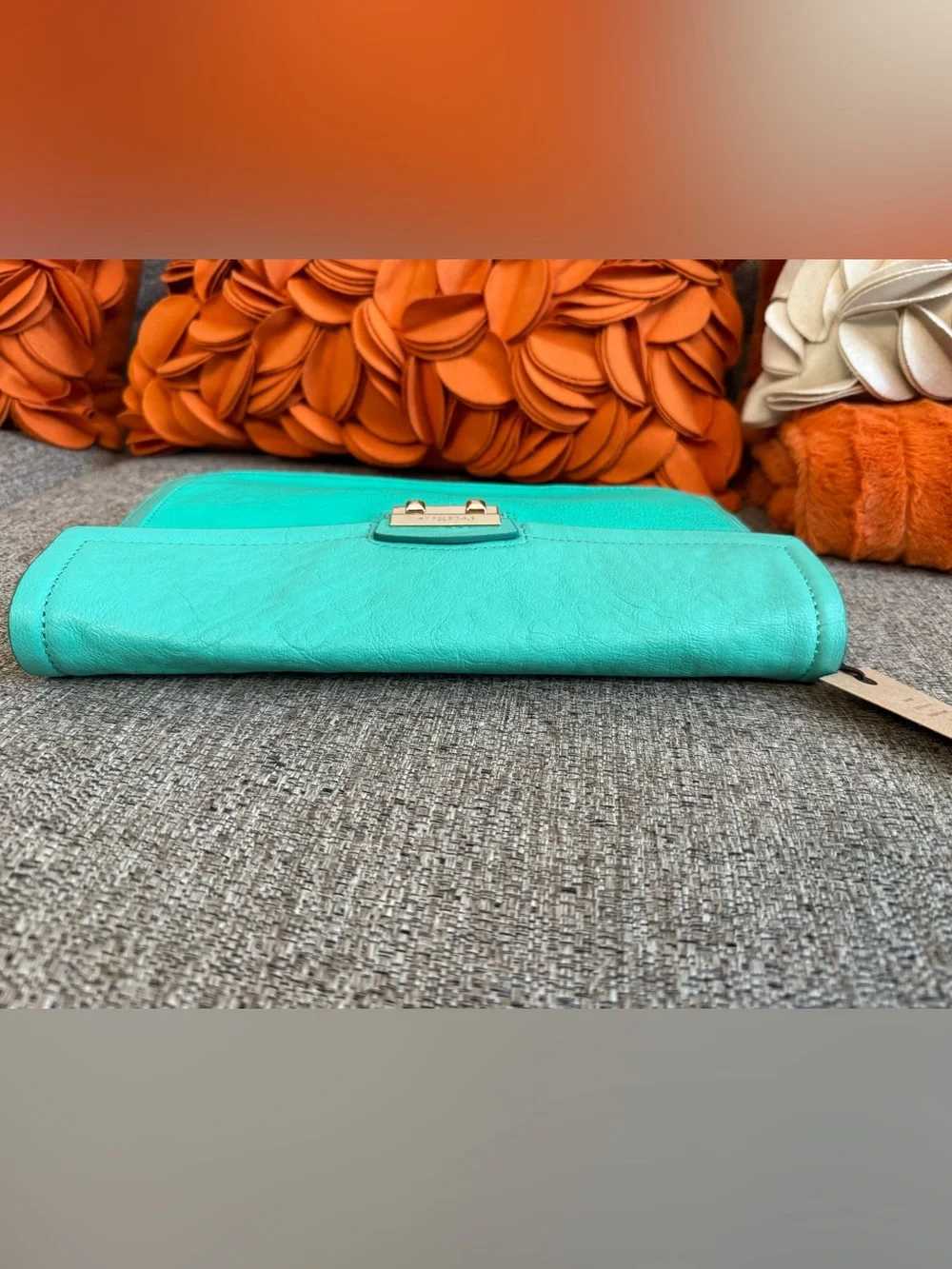 ❣️🆕Vintage Cole Haan Zoe Izzie Clutch in Green Thumb Leather $198 MSRP❣️